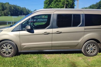 Ford Tourneo Connect 94.000 km 16.000 &euro; Zeulenroda-Triebes 07950