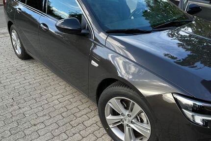 Opel Insignia 63.000 km 17.900 &euro; Hamdorf 24805