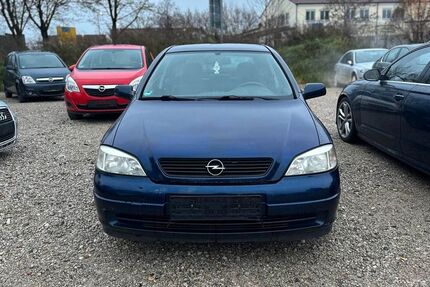 Opel Astra 144.500 km 800 &euro; München 80995