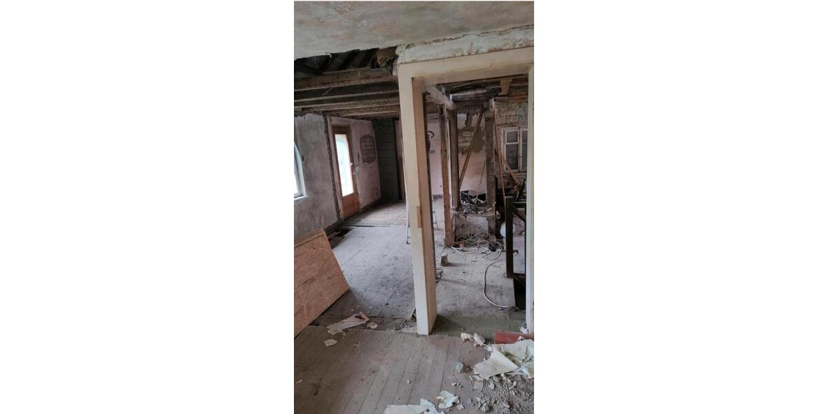 Einfamilienhaus Bad Kreuznach - 5 Zimmer, 300 m&sup2;, 60.000&euro; | Angebot:26825000