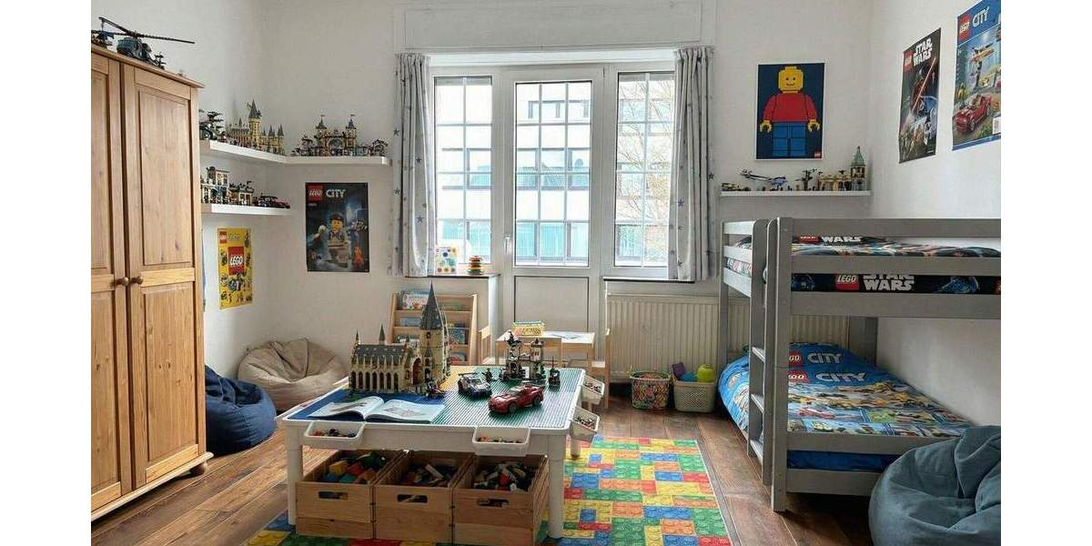 Etagenwohnung Mönchengladbach Stadtmitte - 4 Zimmer, 138 m&sup2;, 425.000&euro; | Angebot:24843097