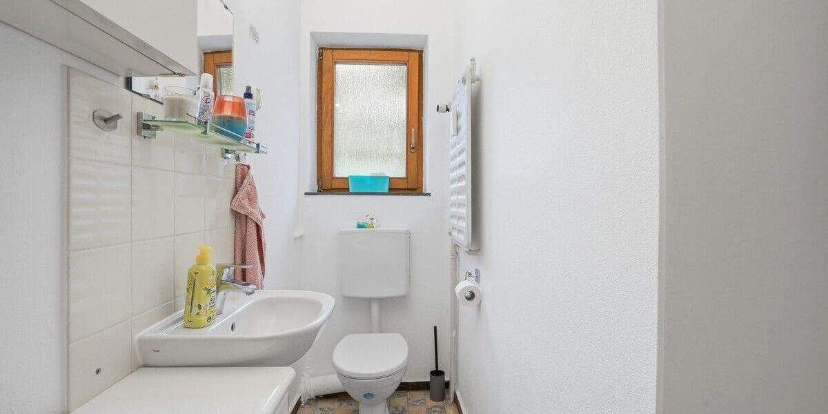 Mehrfamilienhaus, Wohnhaus Karlsruhe Neureut - 1 Zimmer, 258 m&sup2;, 700.000&euro; | Angebot:25777831