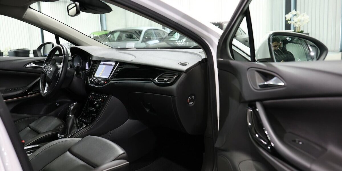 Opel Astra K ST 1.6 CDTI INNOVATION / LED,NAVI+KAMERA 188.000 km 8.888 &euro; Hamm 59077
