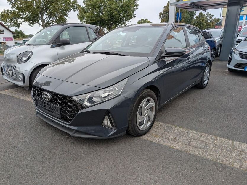 Hyundai i20 17.100 km 14.490 € Gelnhausen 63571