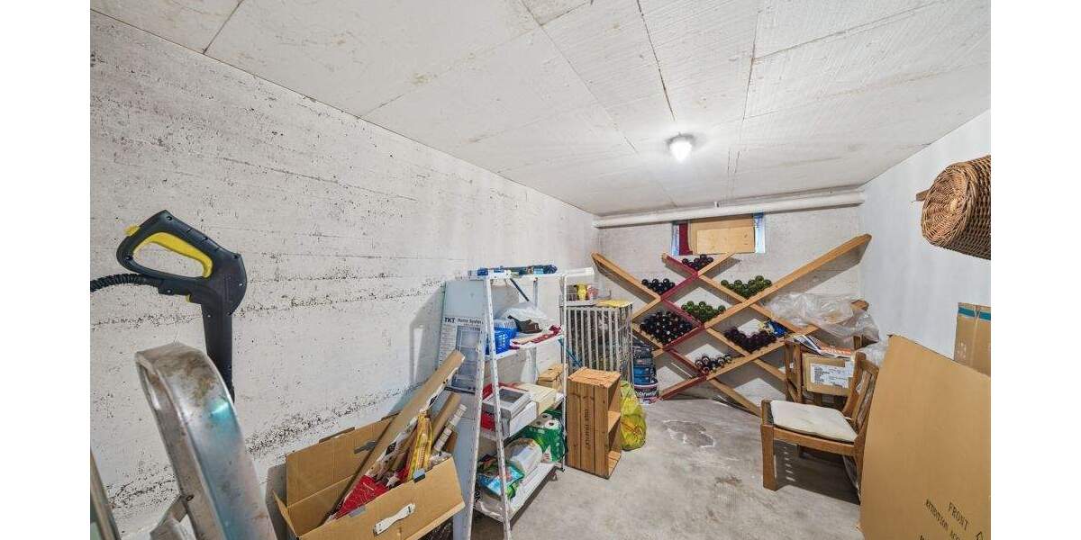 Mehrfamilienhaus, Wohnhaus Grenzach-Wyhlen Grenzach - 7 Zimmer, 186 m&sup2;, 795.000&euro; | Angebot:25814945