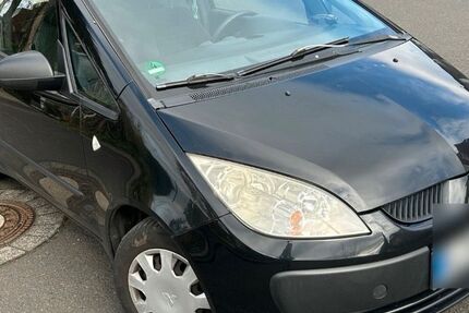 Mitsubishi Colt 207.000 km 1.444 &euro; Köln 50969