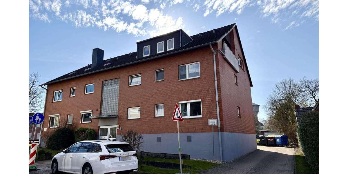 Etagenwohnung Bremerhaven Lehe - 4 Zimmer, 96 m&sup2;, 119.000&euro; | Angebot:25377584