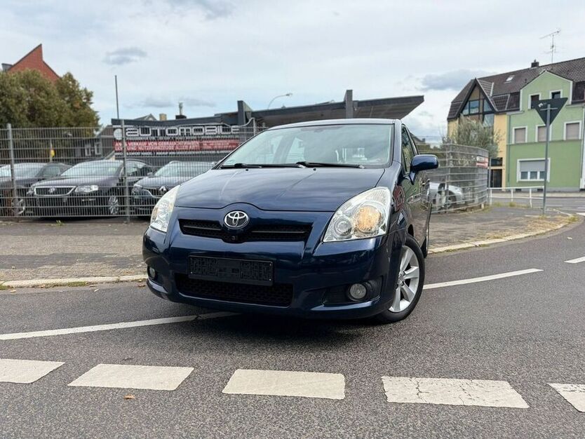 Corolla Verso