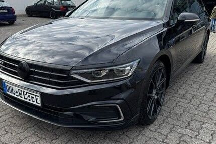 VW Passat 143.600 km 17.990 &euro; Rathenow 14712