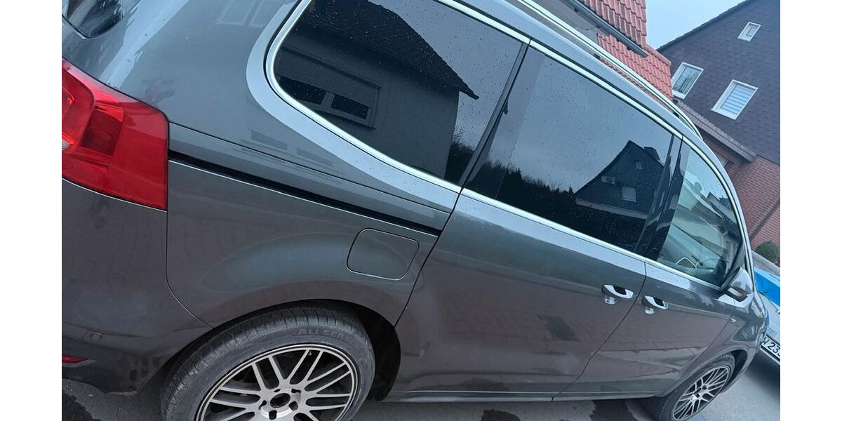 VW Sharan 171.000 km 11.000 &euro; Bad Arolsen 34454