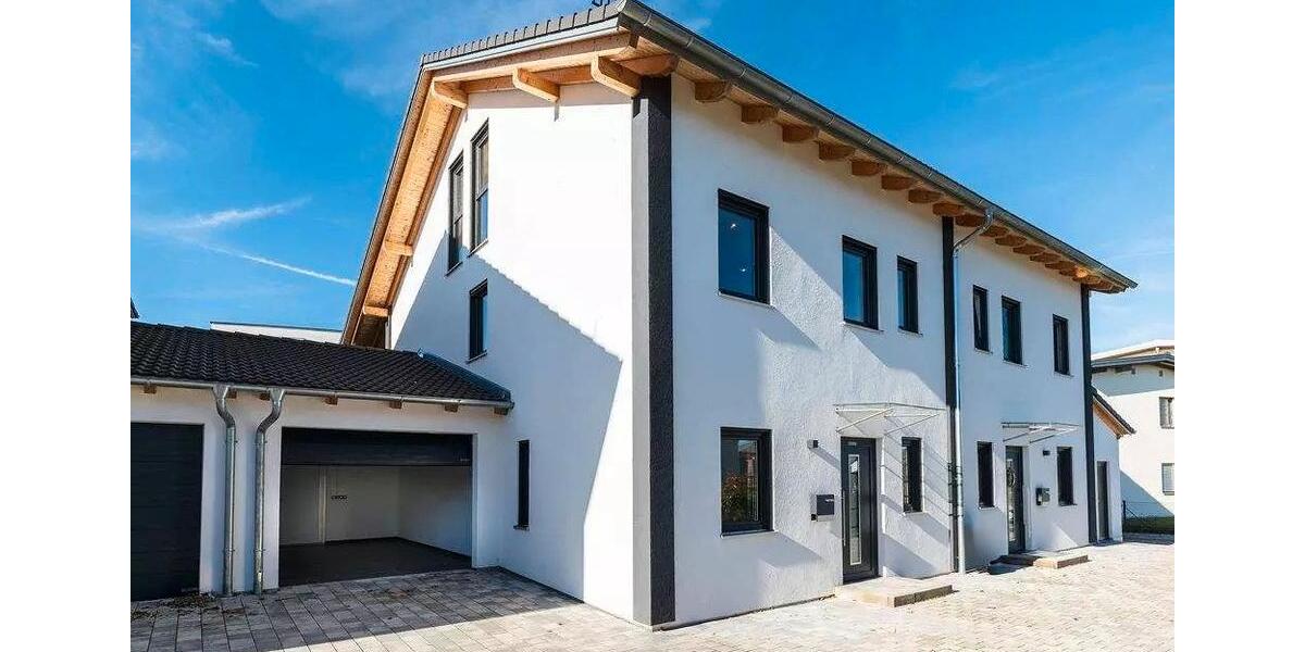 Doppelhaushälfte Burghausen - 5 Zimmer, 150 m&sup2;, 1.550&euro; | Angebot:25400312