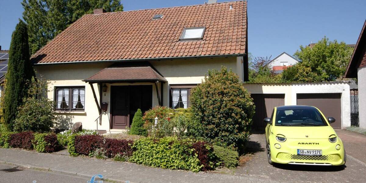 Mehrfamilienhaus, Wohnhaus Püttlingen - 6 Zimmer, 265.000&euro; | Angebot:26376561