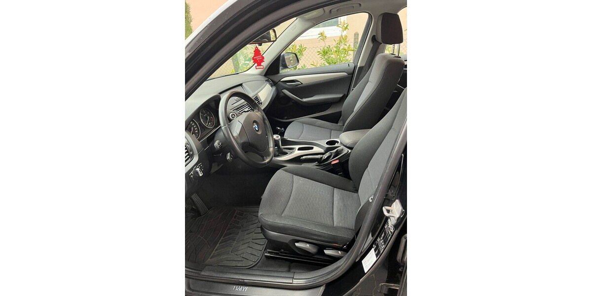 BMW X1 199.360 km 9.300 &euro; Delmenhorst 27749