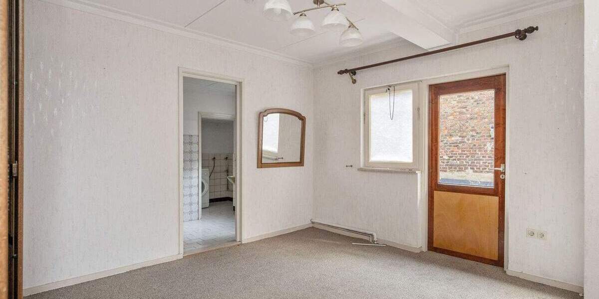 Einfamilienhaus Selfkant - Hillensberg Hillensberg - 6 Zimmer, 210 m&sup2;, 325.000&euro; | Angebot:25476237