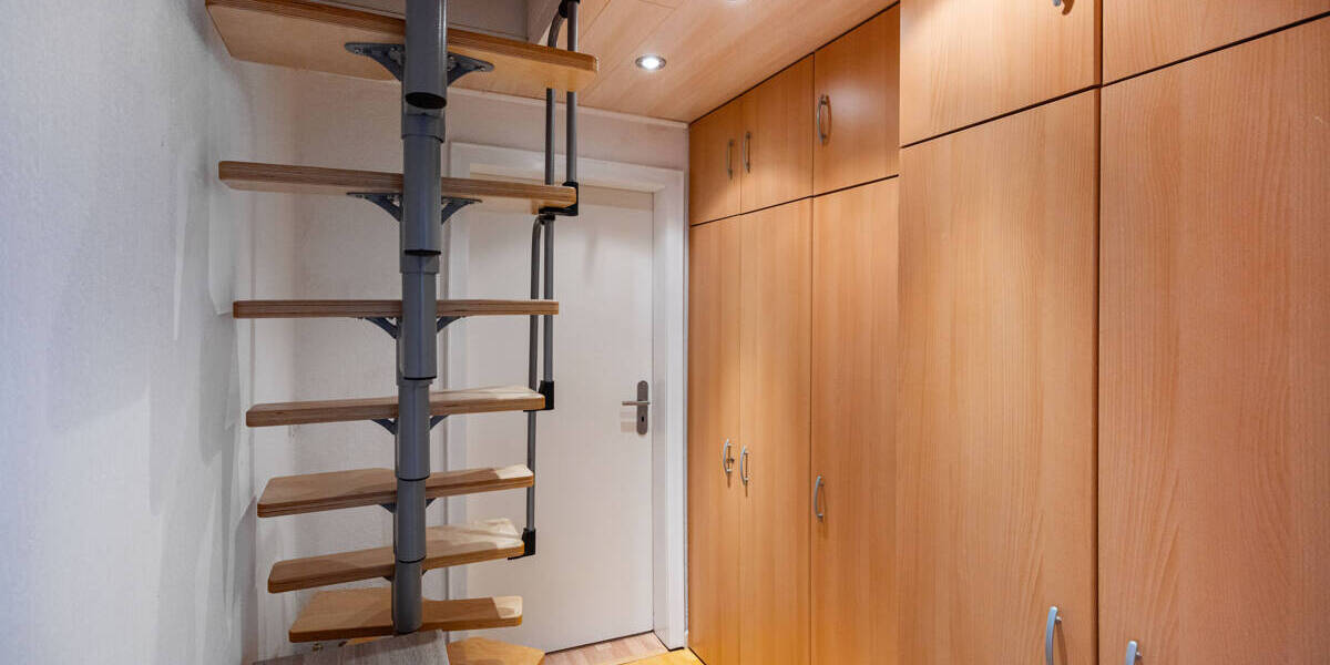 Mehrfamilienhaus, Wohnhaus Leopoldshöhe Asemissen - 9 Zimmer, 184 m&sup2;, 325.000&euro; | Angebot:25957622