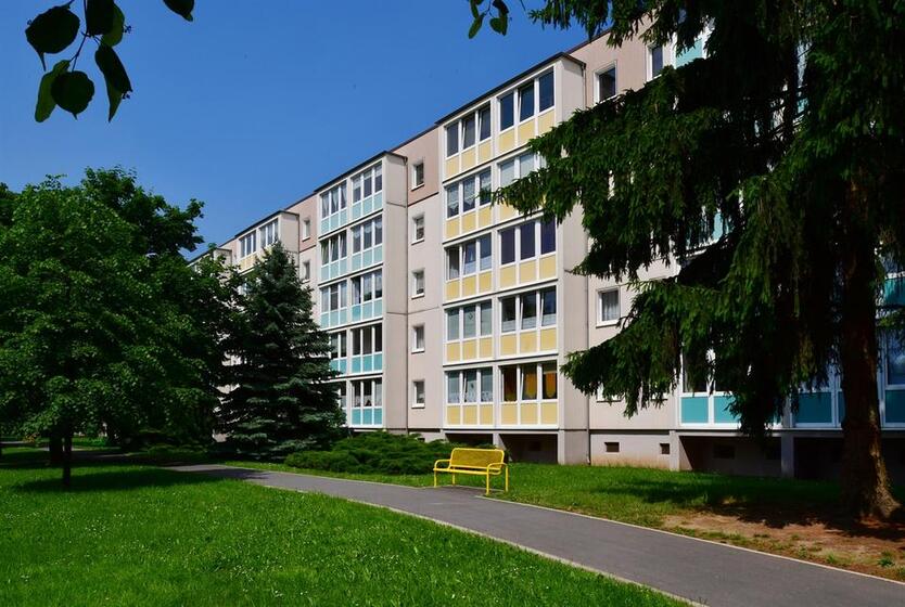 4-Raum-Wohnung mit Fahrstuhl zu vergeben zimmer