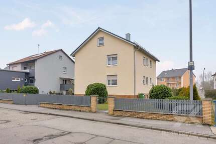 Haus zum Kaufen in Teublitz 419.000 € 140 m² 4 zimmer