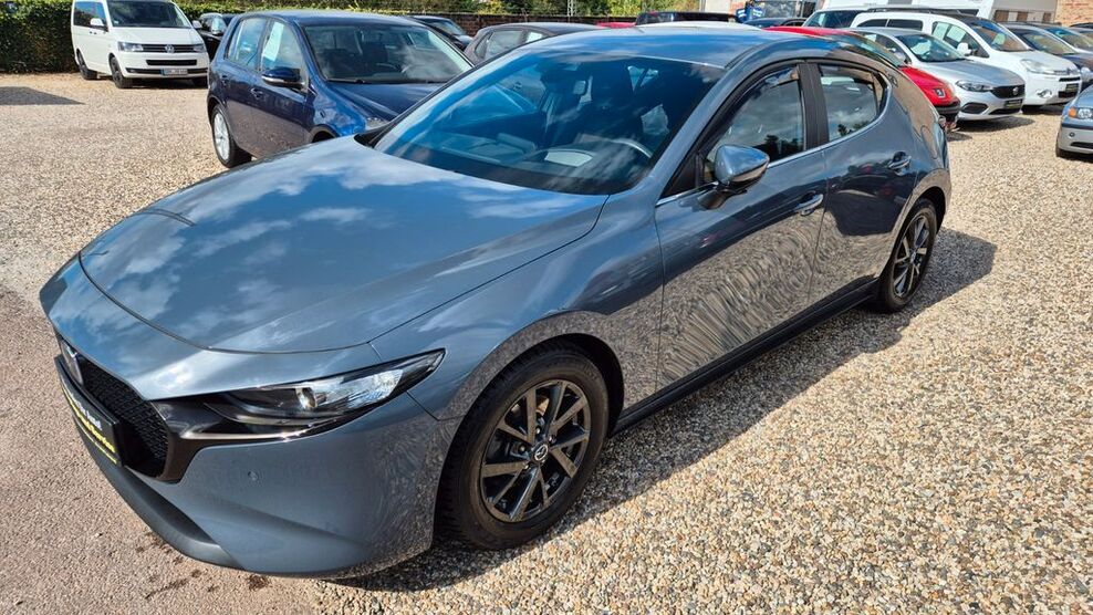 Mazda 3 36.555 km 19.990 € Schönebeck 39218