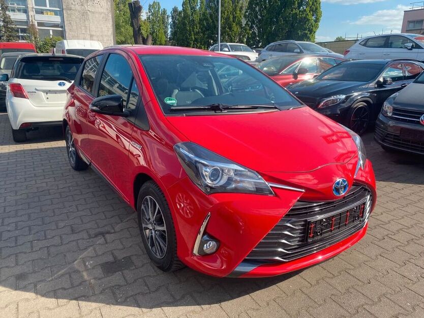 Yaris
