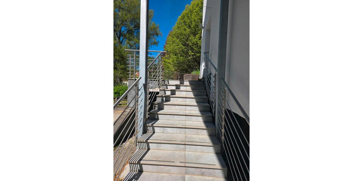 Erdgeschoßwohnung Marsberg - 2 Zimmer, 76 m&sup2;, 900&euro; | Angebot:26402854
