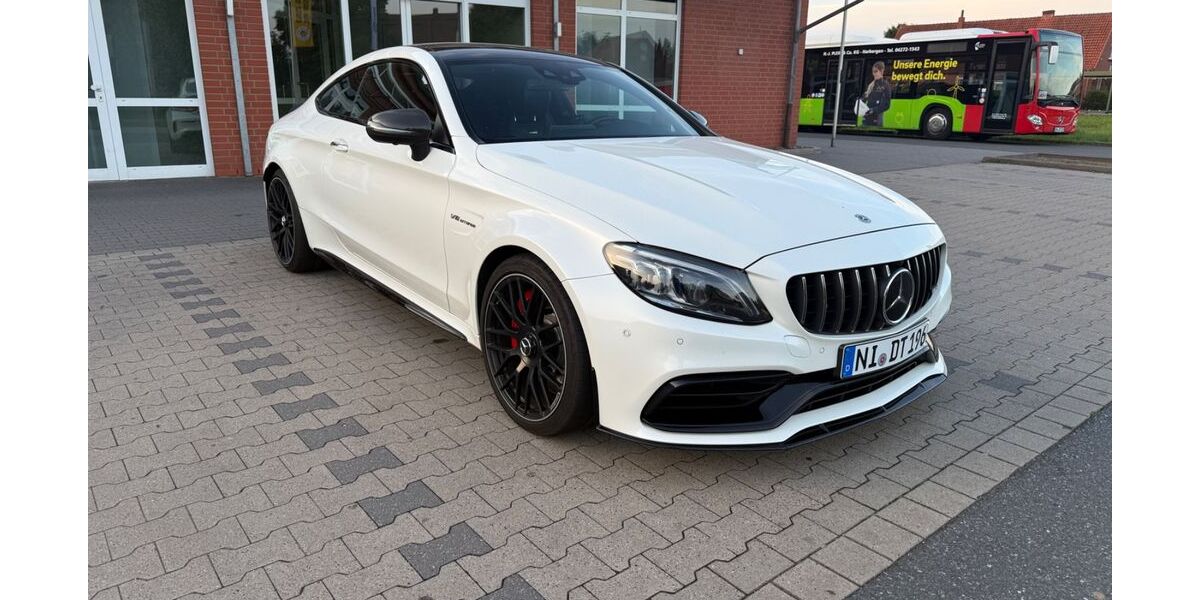 Mercedes-Benz C 63 AMG 44.900 km 68.200 &euro; Drakenburg 31623