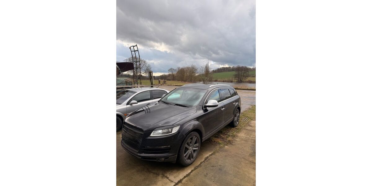 Audi Q7 240.900 km 10.290 &euro; Plauen 08523