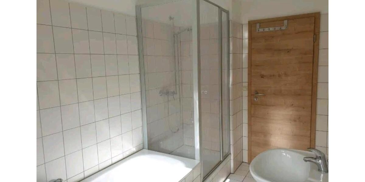 Dachgeschoßwohnung Rottenburg am Neckar - 2 Zimmer, 65 m&sup2;, 280.000&euro; | Angebot:26267120