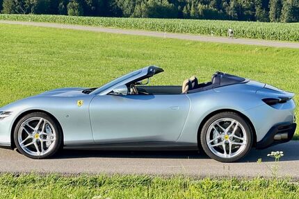 Ferrari Roma 4.400 km 269.000 € Grünwald 82031