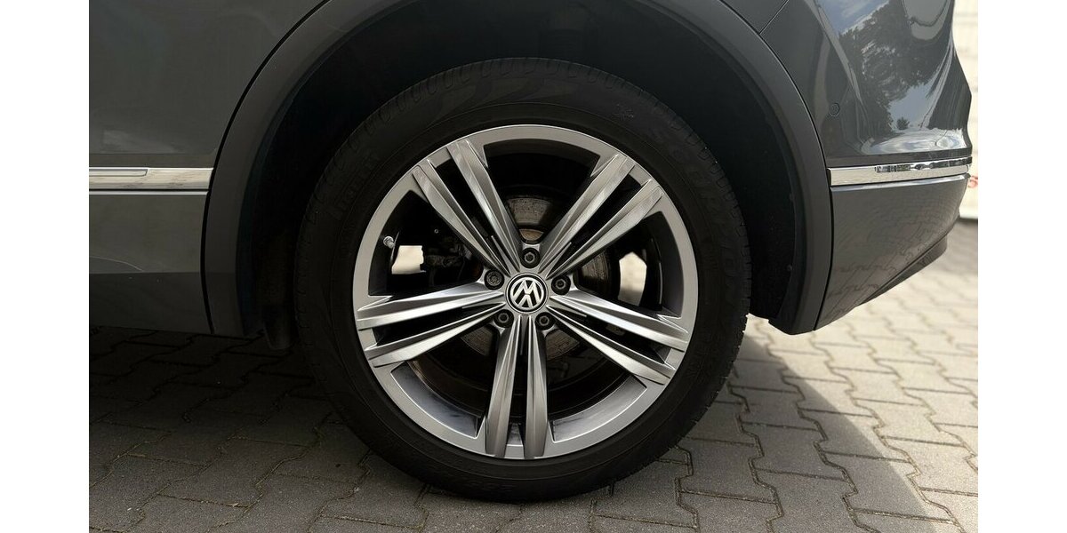 VW Tiguan Highline R-Line/ Kamera/ Headup / 4Motion 94.000 km 25.900 &euro; Mönchengladbach 41066
