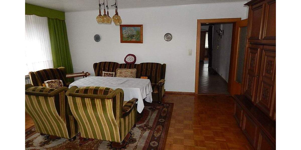 Mehrfamilienhaus, Wohnhaus Uslar Schönhagen - 7 Zimmer, 225 m&sup2;, 139.000&euro; | Angebot:25820757