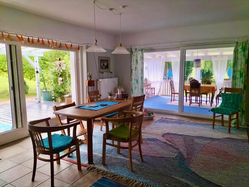 Idyllisches Landhaus, großes Grundstück Platz für Familie & Tier