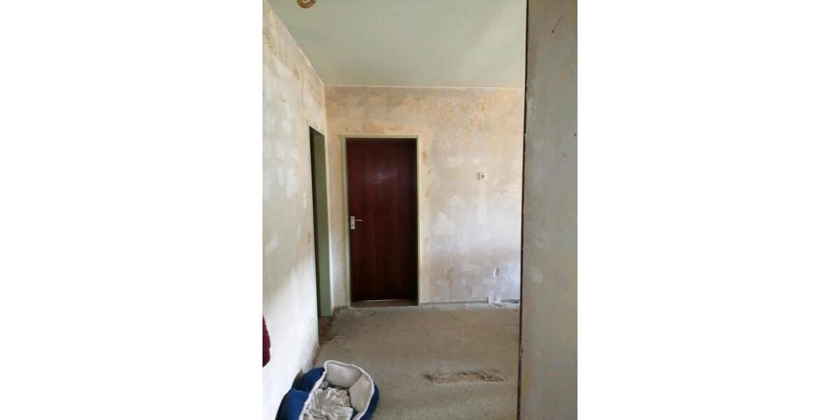 Etagenwohnung Sankt Ingbert - 3 Zimmer, 89 m&sup2;, 160.000&euro; | Angebot:26997211