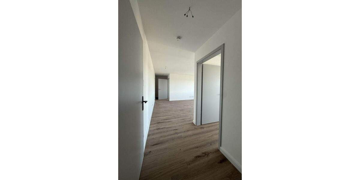 Etagenwohnung Frankfurt (Oder) Frankfurt - 3 Zimmer, 82 m&sup2;, 865&euro; | Angebot:25672162