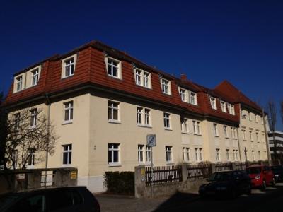 Schicke 2 Raum Wohnung im sanierten Altbau mit Balkon! Frei ab 31.03.2026! 2 zimmer