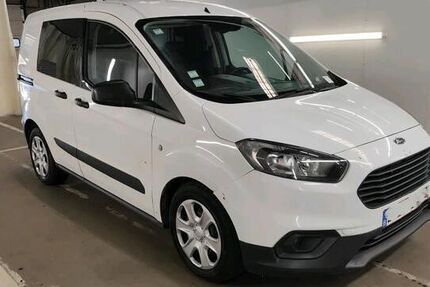 Ford Transit Courier 150.000 km 5.355 &euro; Rheinzabern 76764