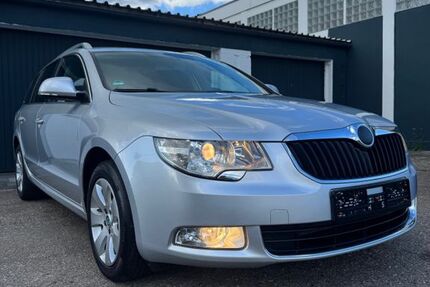 Skoda Superb 211.000 km 4.300 &euro; Offenburg 77654