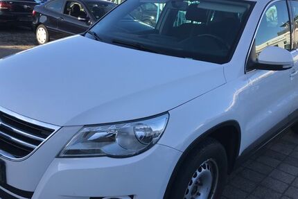 VW Tiguan 230.000 km 4.990 &euro; Reilingen 68799