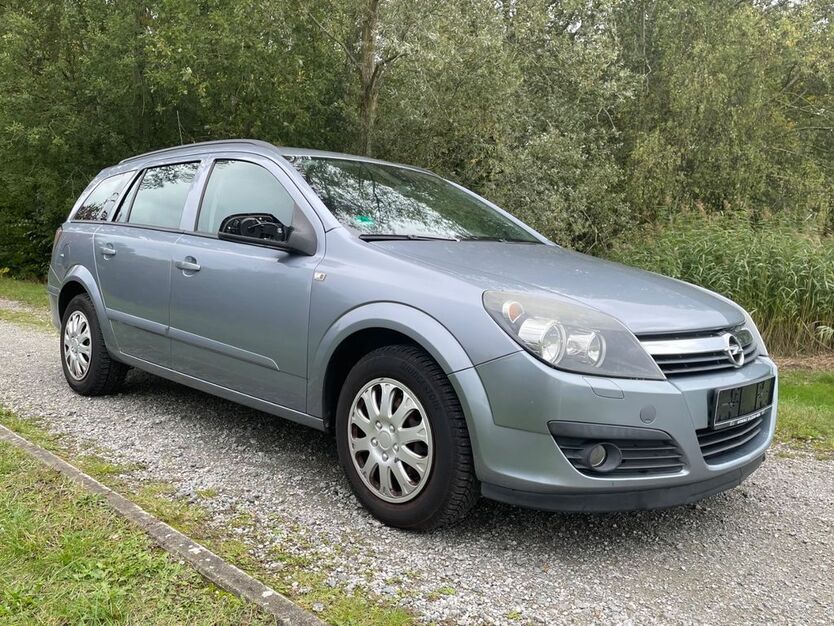 Opel Astra 197.000 km 2.890 € Bremen 28197
