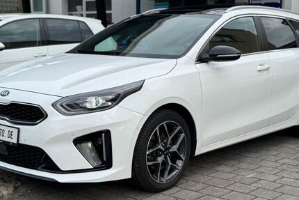 Kia ceed Sportswagon 121.573 km 14.900 € Ottobrunn 85521
