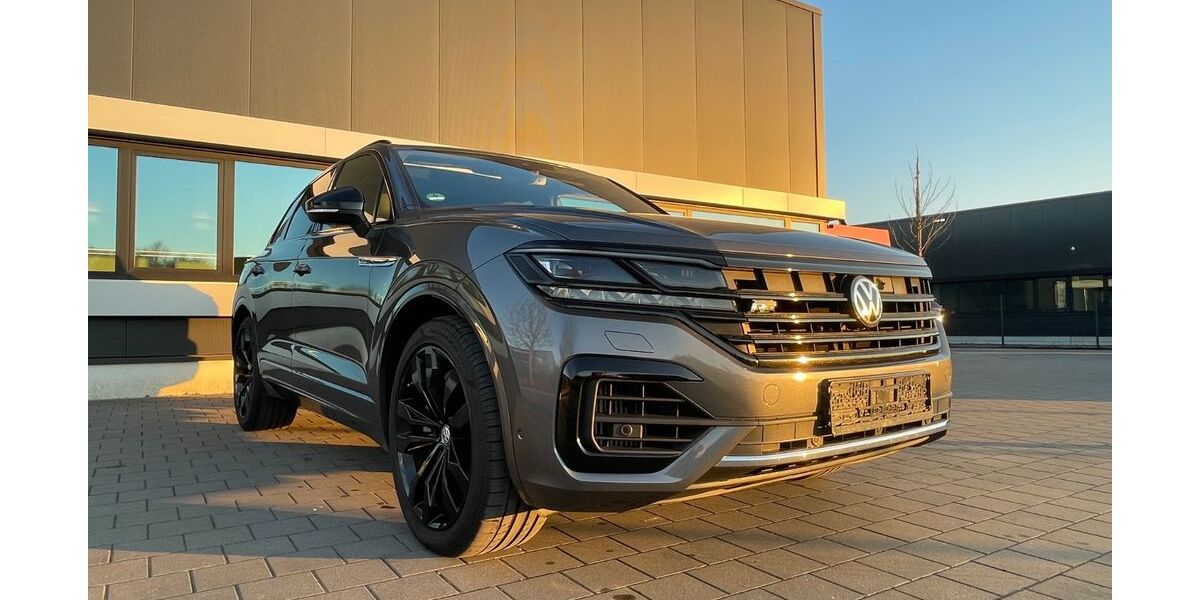 VW Touareg 132.400 km 42.900 &euro; Neu-Ulm 89233