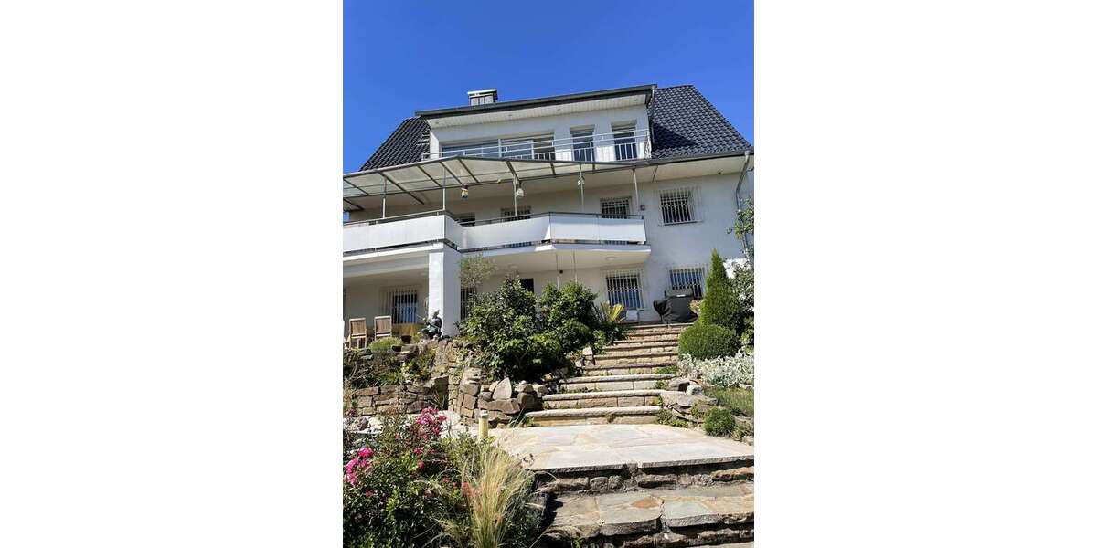 Etagenwohnung Dortmund Hörde - 3 Zimmer, 140 m&sup2;, 1.700&euro; | Angebot:26344920