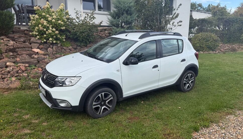Dacia Sandero 29.500 km 10.299 € Schwalmstadt 34613