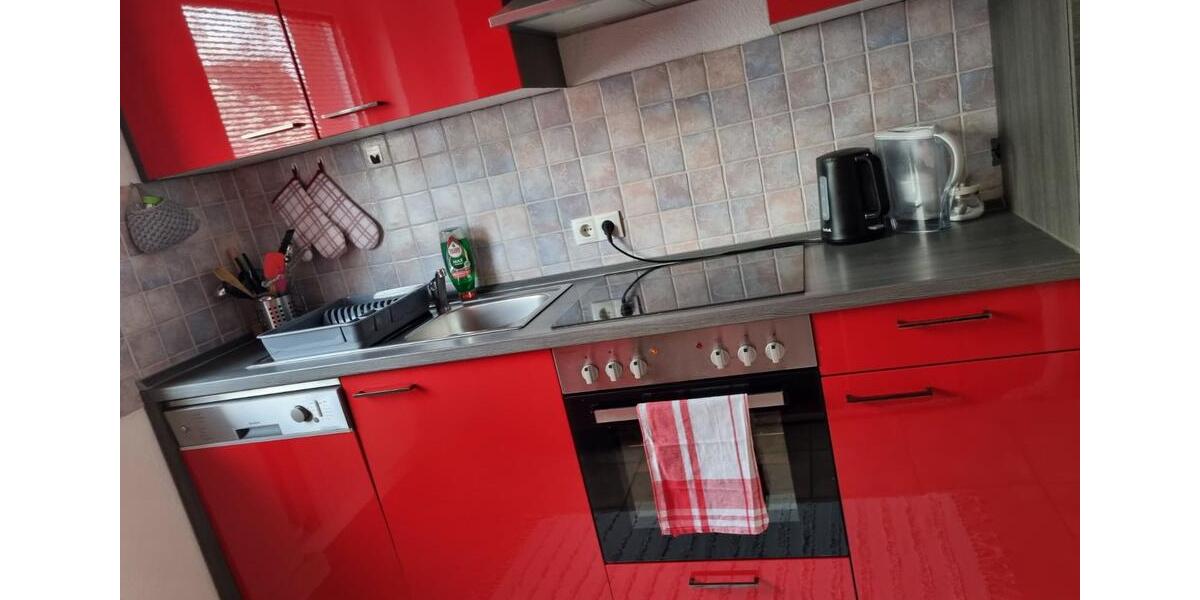 Helle 3 Zimmerwohnung mit Balkon 3 zimmer