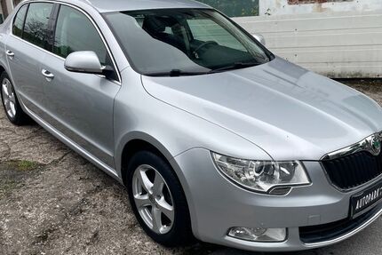 Skoda Superb 113.770 km 8.950 &euro; Bielefeld 33617