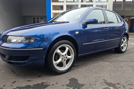 Seat Leon 226.000 km 2.000 &euro; Raubling 83064