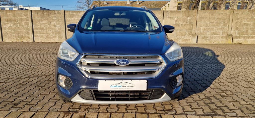 Ford Kuga 202.000 km 7.900 &euro; Hannover 30179