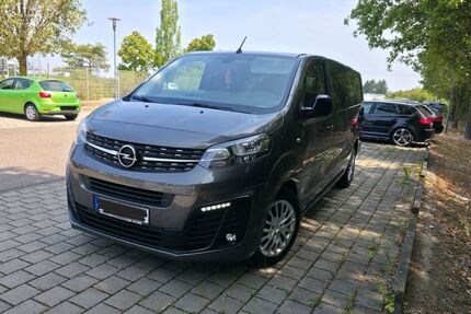 Opel Vivaro 110.000 km 20.500 &euro; Hainburg 63512