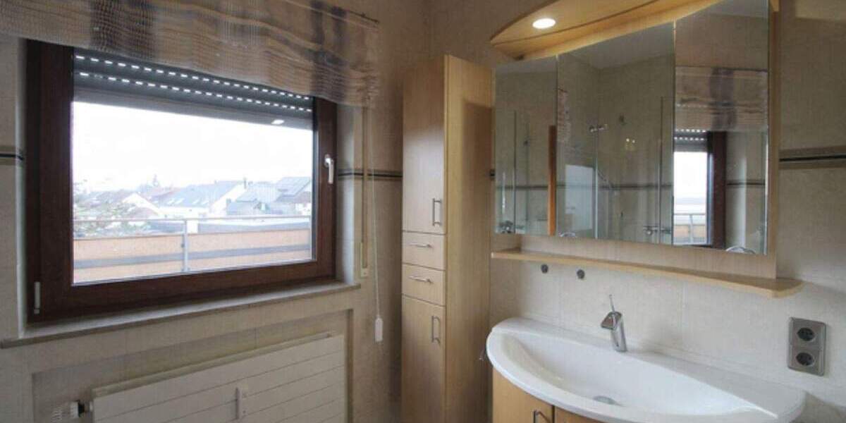 Einfamilienhaus Ditzingen - 3 Zimmer, 435.000&euro; | Angebot:25804266