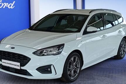 Ford Focus 82.300 km 17.990 € Fürth 90768