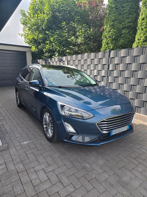Ford Focus 117.000 km 15.400 € Legden 48739